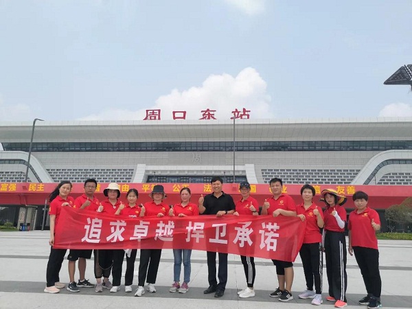 喜有沃不銹鋼管廠家團隊